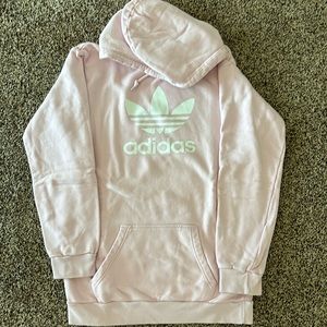 Women’s Adidas sweatshirt.